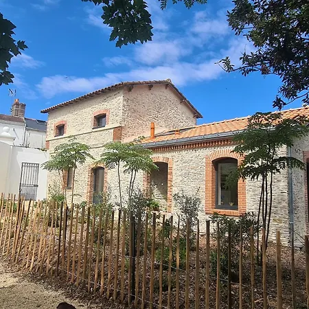La Maison Du Cocher 4pers דירה *